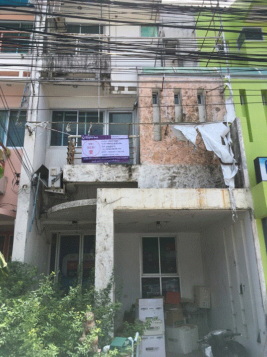 ทาวน์เฮ้าส์หลุดจำนอง ธ.ธนาคารกรุงเทพ เชิงเนิน เมืองระยอง ระยอง